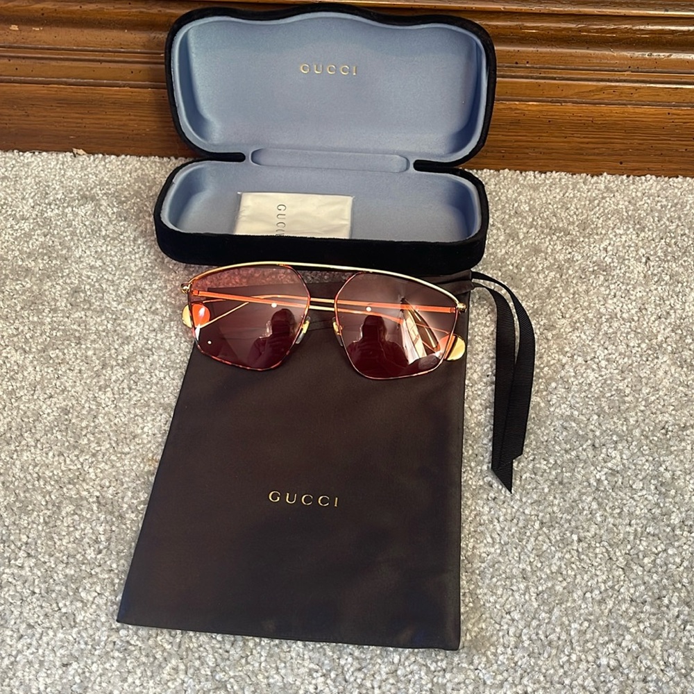 Gucci sunglasses